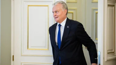Опозиція Литви вимагає від президента усунути правопопулістів від керівництва культурою